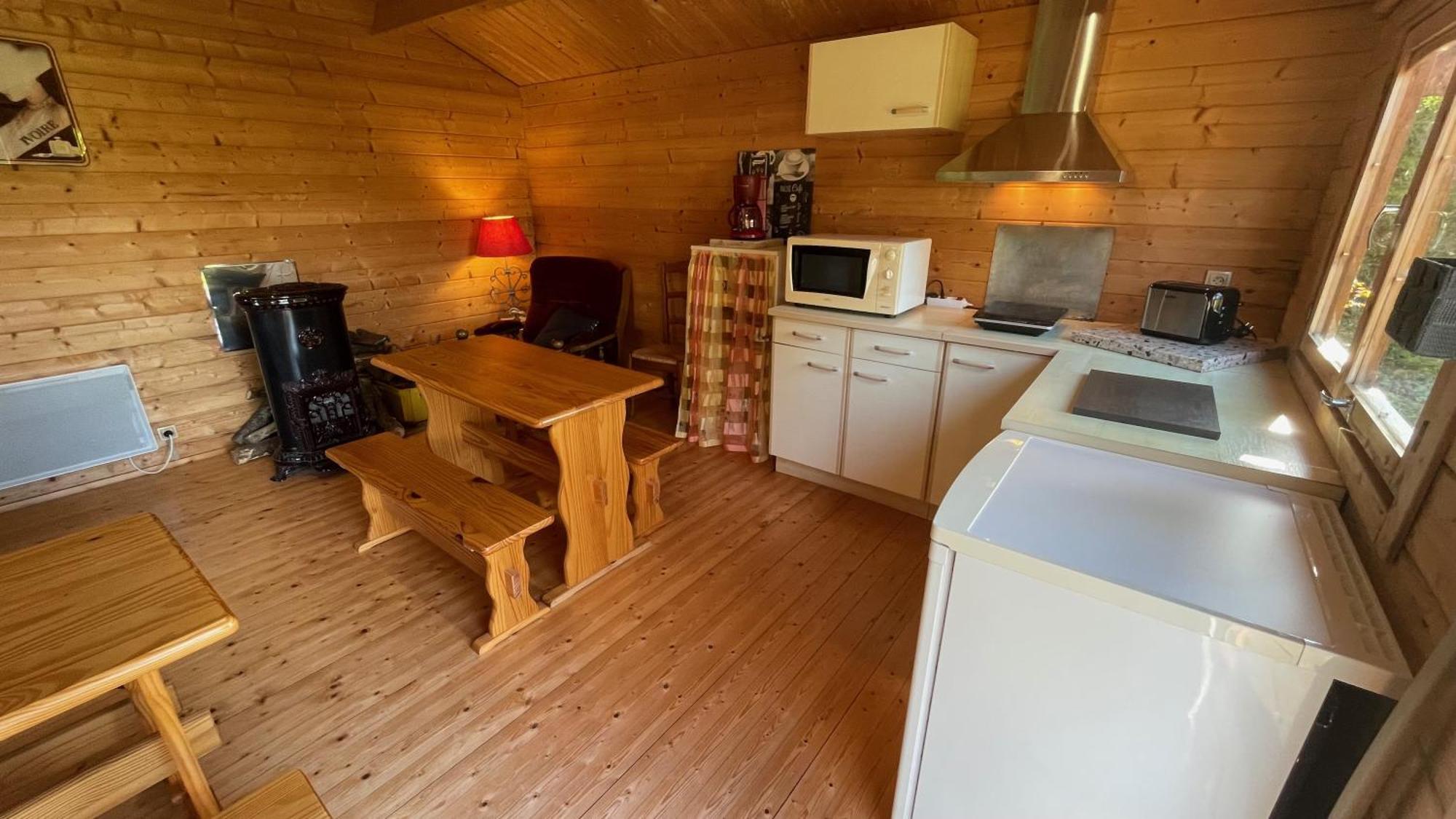 Chambres D'Hotes Les Tilleuls Poullaouen Εξωτερικό φωτογραφία