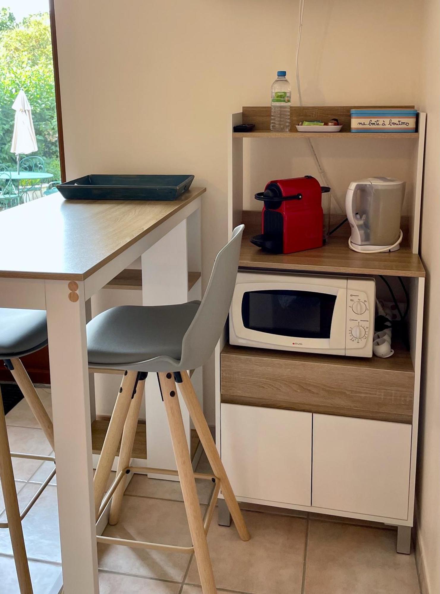 Chambres D'Hotes Les Tilleuls Poullaouen Εξωτερικό φωτογραφία