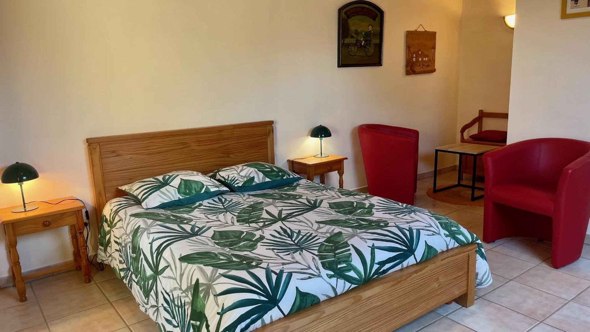 Chambres D'Hotes Les Tilleuls Poullaouen Εξωτερικό φωτογραφία