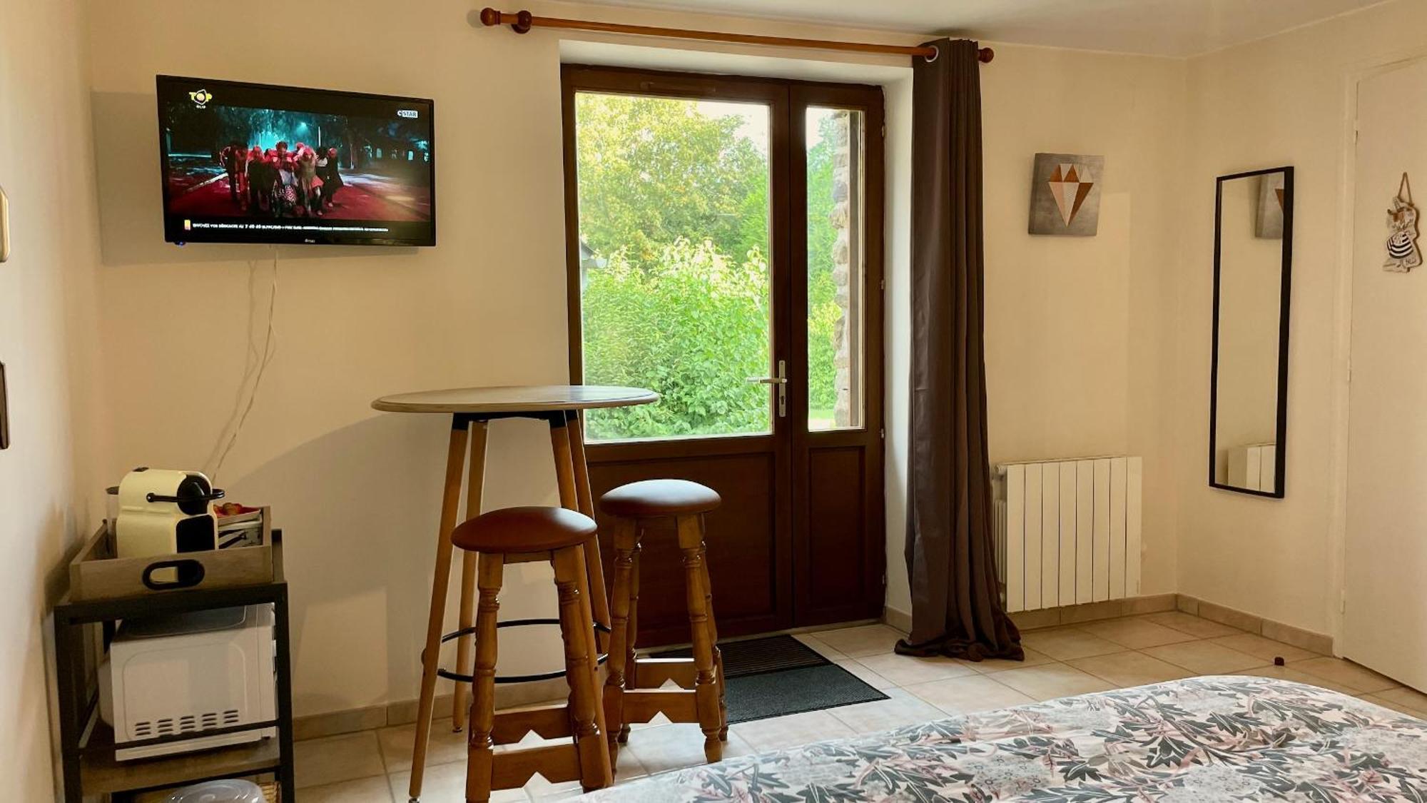 Chambres D'Hotes Les Tilleuls Poullaouen Εξωτερικό φωτογραφία